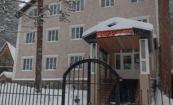 Поляна Чегет, «Теберда»