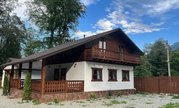 Архыз, база отдыха «Moon House»