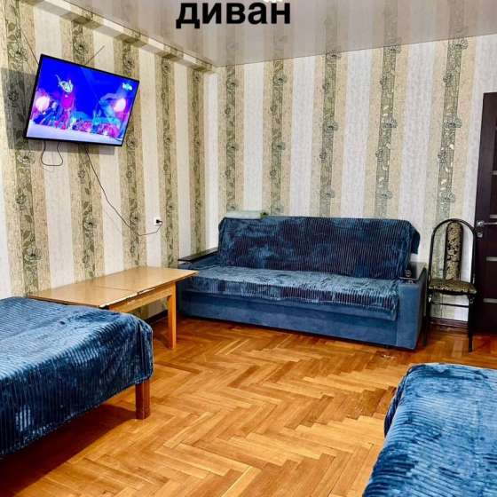 Апартаменты 3х комнатные в центре Домбая