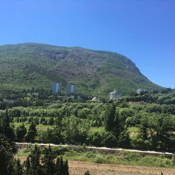 Номера с панорамным видом и огромным балконом