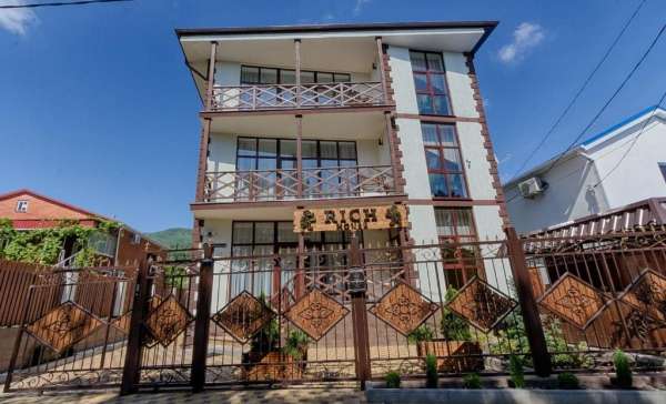 Геленджик, rich House
