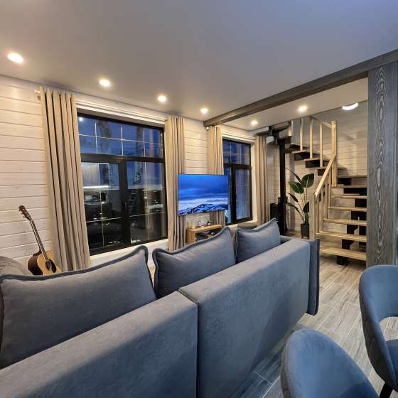 BushHouse Luxe