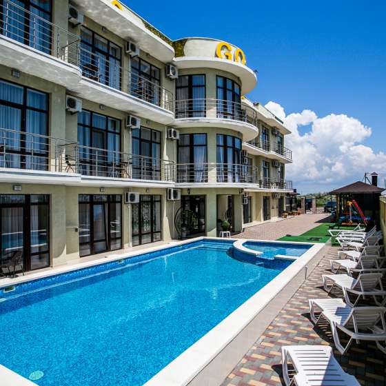 «Gold Hotel»