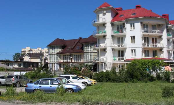 Лазаревское, скарлетт
