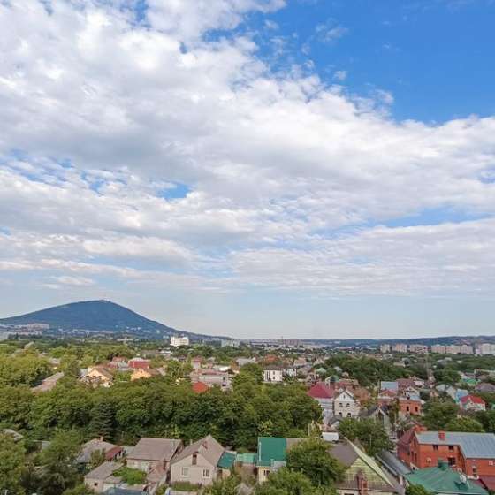 Новая квартира рядом с парком победы с шикарным видом на горы