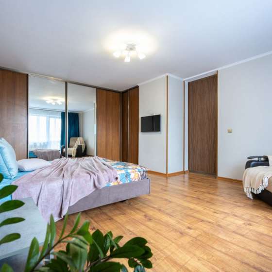 Апартаменты с видом на город LovelyHome39