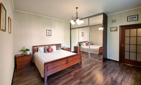 Калининград, большая уютная квартира в районе Амалиенау LovelyHome39