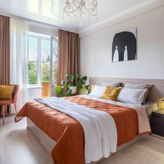 Апартаменты улица Ю. Фучика 4 Terraott Style спальня+гостинная от Пилигримм