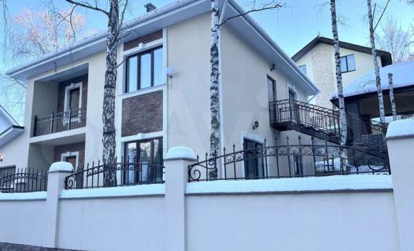 Новоабзаково, лунный дом