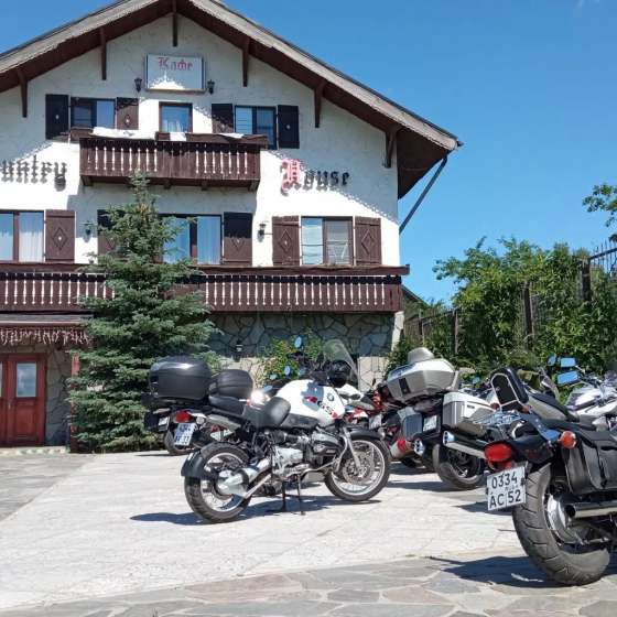 Кантри Хауз