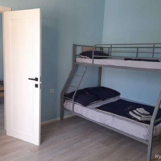 2 комнатная квартира на Репина, 4