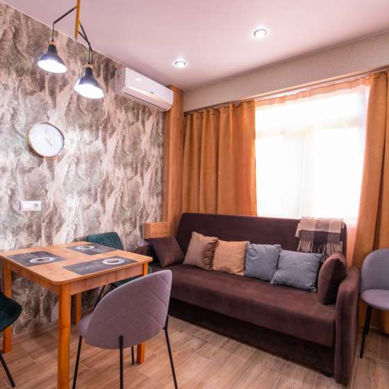3-к. квартира  ул. Эстонская, 37к3 (017)