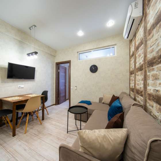 2-к. квартира ул. Эстонская, 37к4 (022)