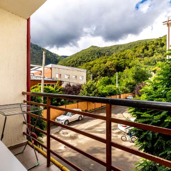3-к. квартира  ул. Эстонская, 37к11 (052)