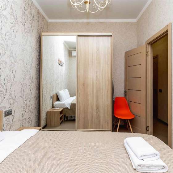 2-к. квартира пер. Кувшинок, 8 (101)
