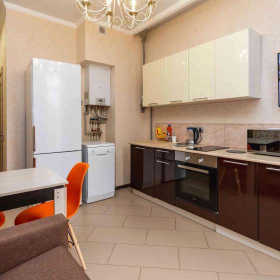 2-к. квартира пер. Кувшинок, 8 (101)