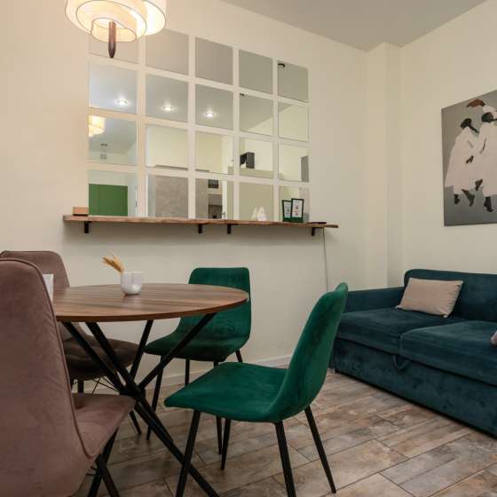 3-к. квартира ул. Цветочная ул., 30 (141)