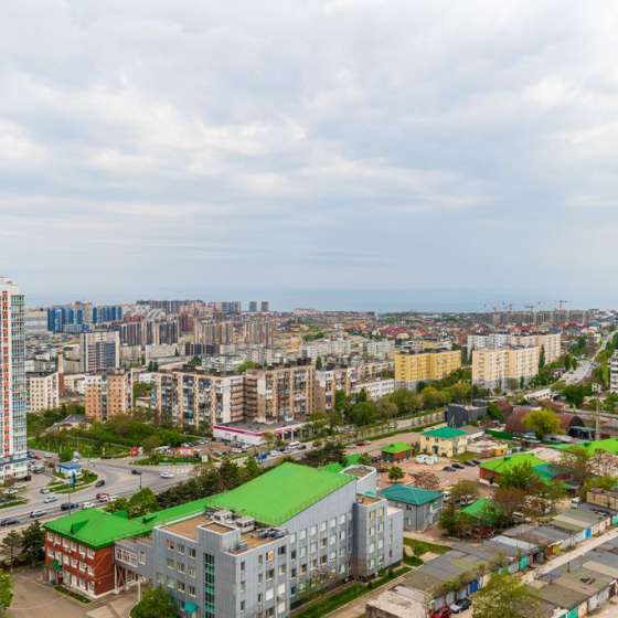 Квартира с лоджией и видом на город и море