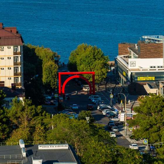 Квартира с панорамным видом на город и море
