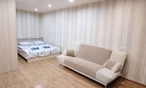 Казань, апартаменты Fan House Чистопольская, 1