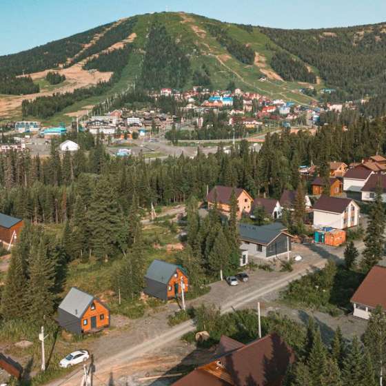 Дом с видом на горы Строителей, 33