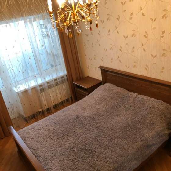 3-комнатная квартира Краснооктябрьская (центр Парк)