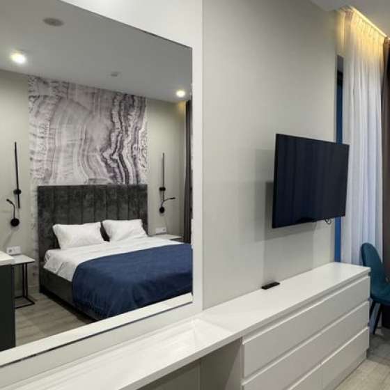 Дизайнерские апартаменты в апарт-отеле Лучезарный 4*