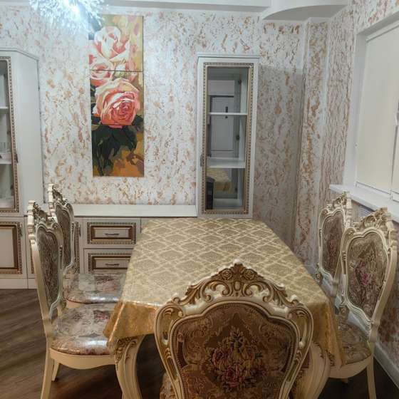 Уютная большая квартира в центре