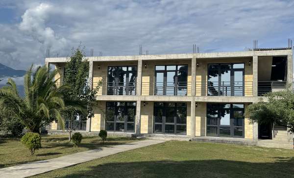 Алахадзы, гостевой дом «Амели»