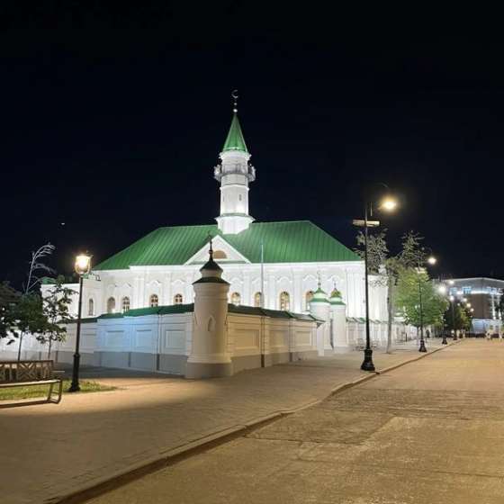Уютная студия 36 кв в центре города с парковкой