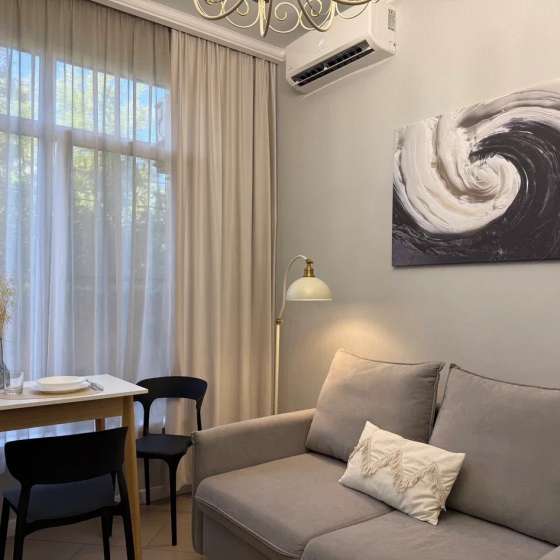 2-к. квартира пер. Кувшинок, 8 (101)